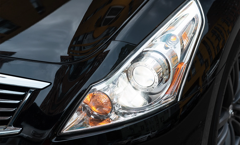why-cloudy-headlights-are-more-dangerous-than-most-drivers-think_